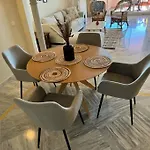 Magna Marbella 2 Bed Apt With Speacular Sea Views