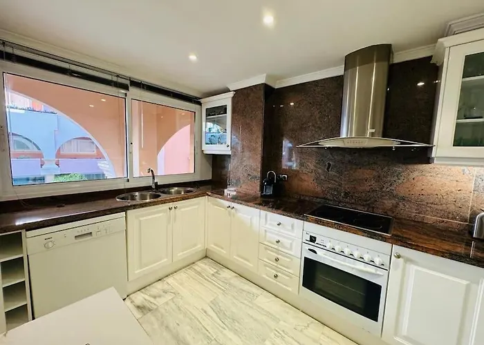 Magna Marbella 2 Bed Apt With Speacular Sea Views