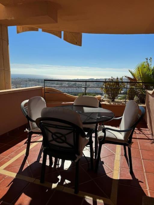 Magna 2 Bed With Speacular Sea Views *
