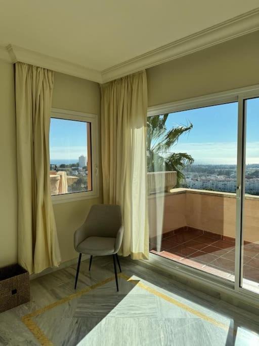 Magna 2 Bed With Speacular Sea Views Apartment