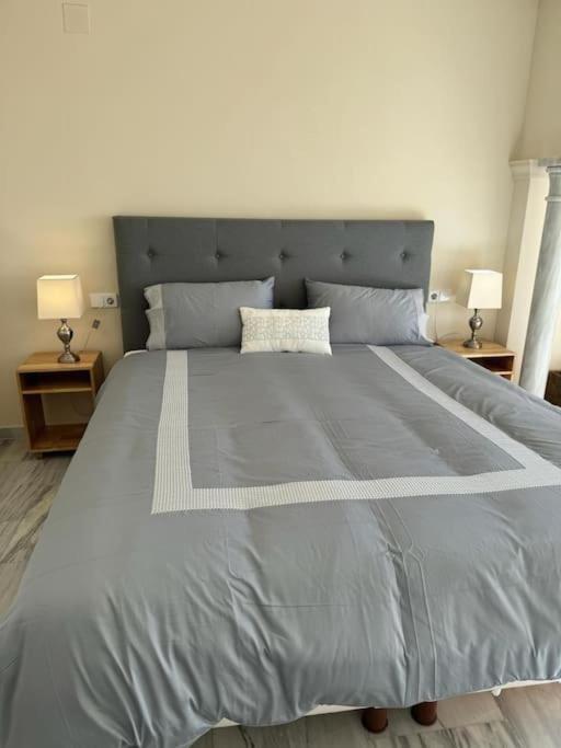 Apartment Magna 2 Bed With Speacular Sea Views